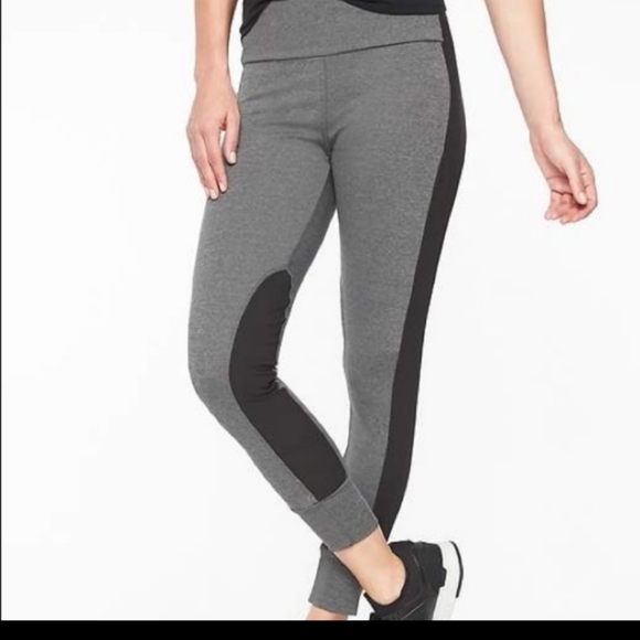 Athleta Pants - Athleta Essex Hybrid Tight, Size Medium, Excellent